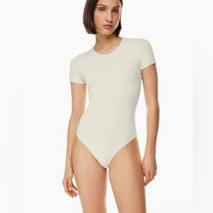 Aritzia Babaton Contour Crew Shortsleeve Bodysuit